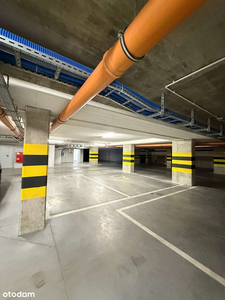 Do wynajęcia miejsce postojowe w garażu podziemnym CENTRUM Pl.Litevski - Pełny obrazek: 4/7