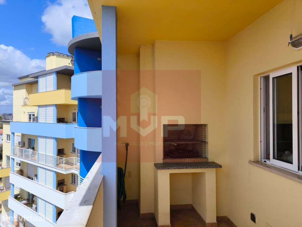 Apartamento T4 em Portimão-29
