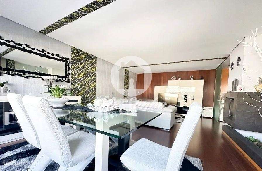 Apartamento T3 de Luxo com Suíte, Varanda e Garagem Box | Vila do C... - Grande imagem: 4/17