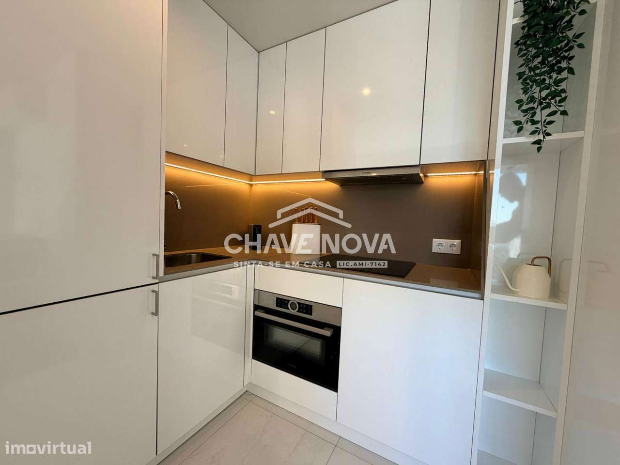 T0 Totalmente Mobilado - Empreendimento Evolution - Grande imagem: 2/15