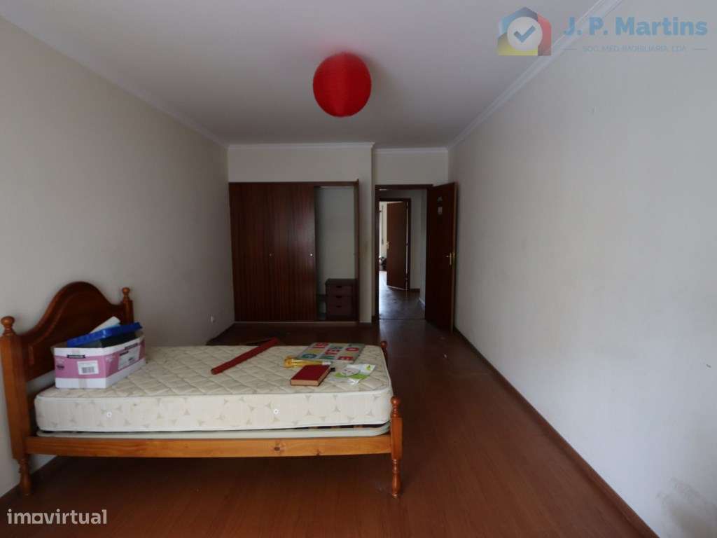Apartamento T4 c/ varanda, Alto do Seixalinho, Barreiro-6
