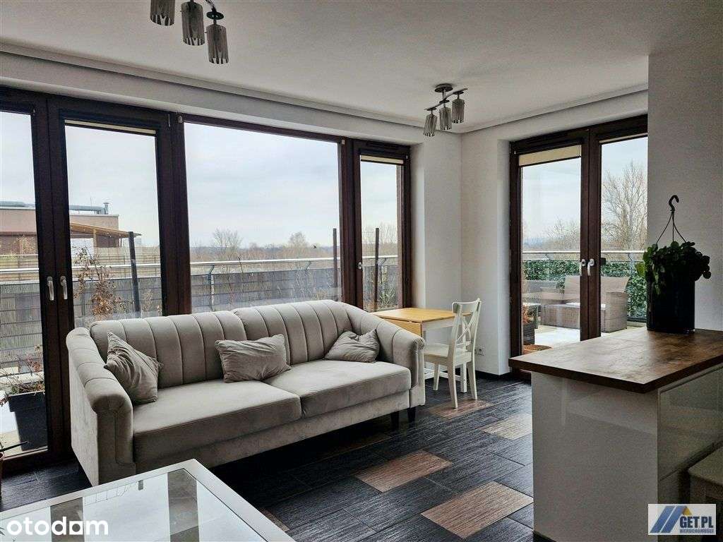 3 pokoje plus 50m2 tarasu z widokiem na południe-15