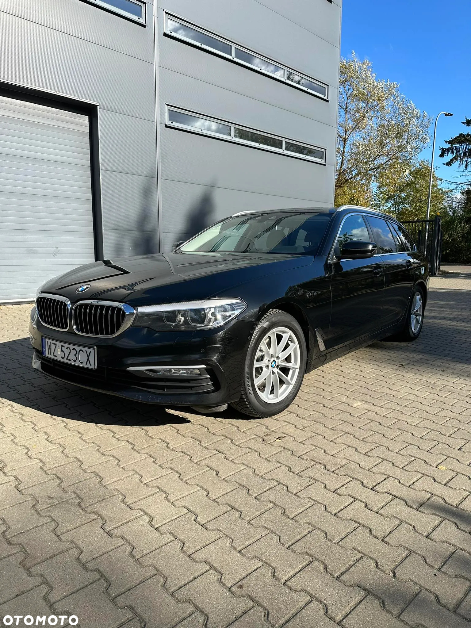 BMW Seria 5 520d xDrive - 18