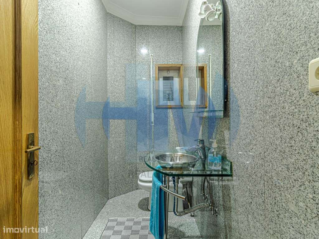 Moradia T4+1 (2001) - Jovim - Gondomar-24