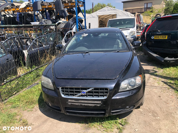 VOLVO C70 II 2.5 T MANUAL 2007R. 452-26 NA CZĘŚCI - 4