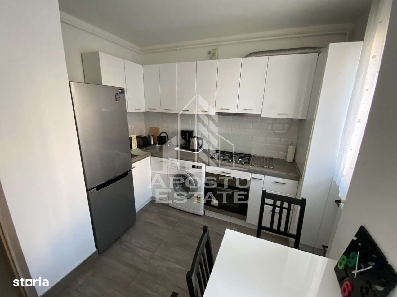 Apartament 2 camere , zona Aradului - Imagine principală: 4/10