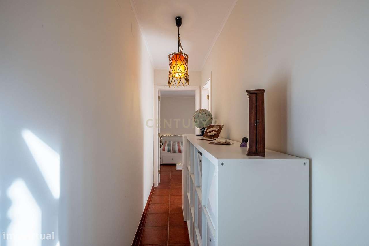 Moradia T4 com 5000m2 de Terreno - "Quinta do Sol"-13