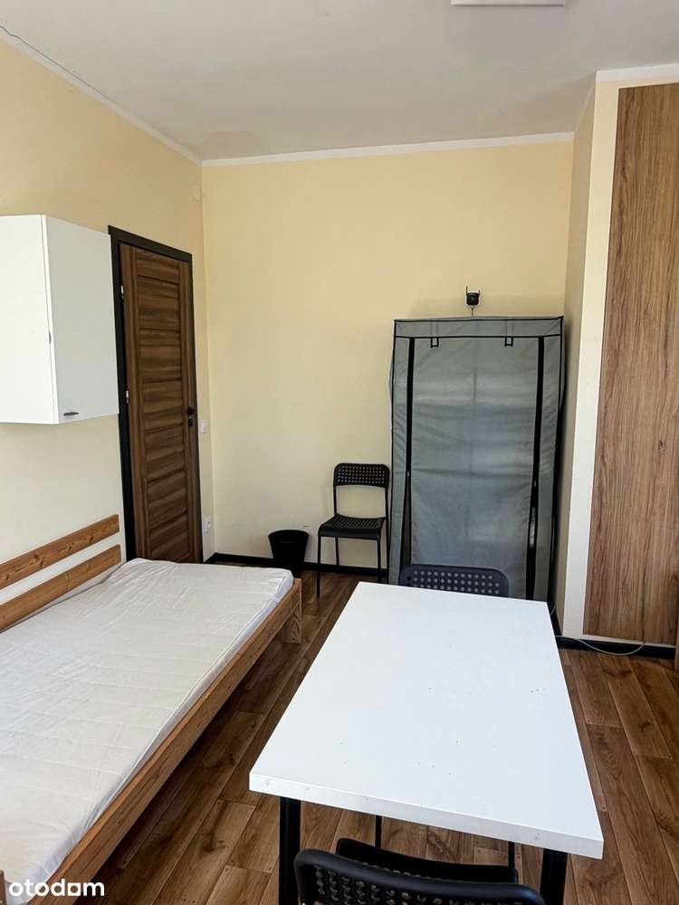 Hostel pracowniczy – 14 miejsc – Spokojna okolica, Dobry standard