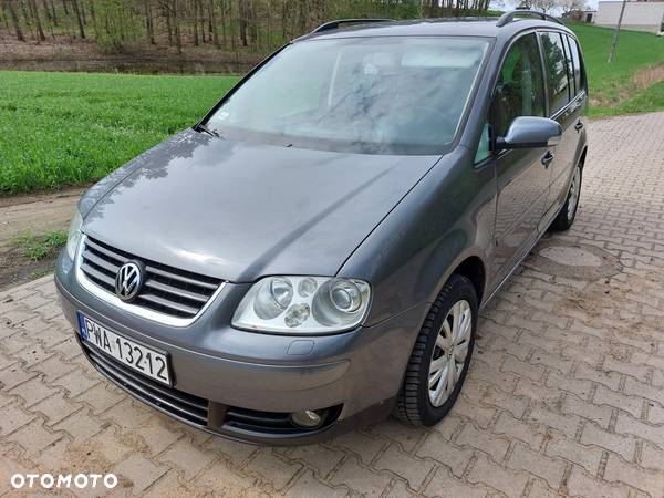 Volkswagen Touran 2.0 TDI Trendline - 1