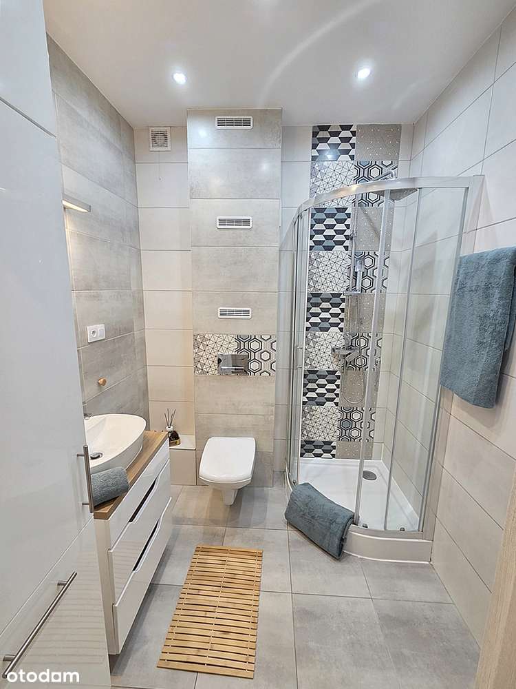 Bardzo ładne do wprowadzenia z parkingiem-13