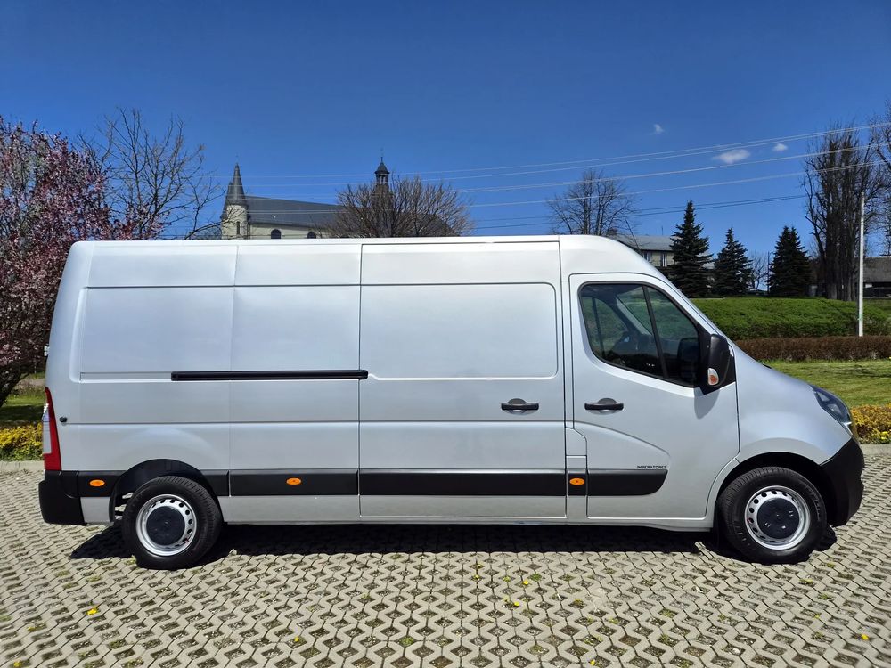 Renault Master 2021