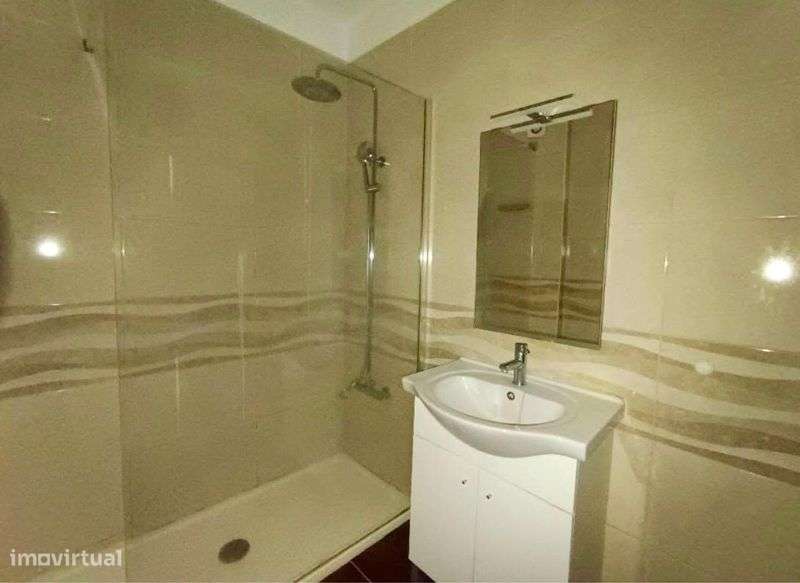 Arrenda-se Apartamento T2 – Pinhal Novo - Grande imagem: 4/4
