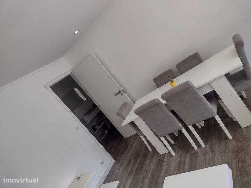 Alugo t 3 em bom estado - Grande imagem: 5/6