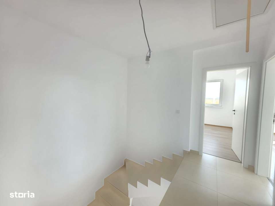 Casa tip duplex, teren 400mp, zona Dealul Lempes, Sanpetru-7