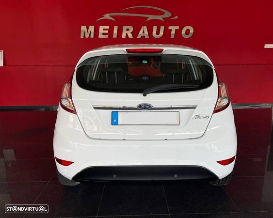 Ford Fiesta 1.5 TDCi Titanium - 4