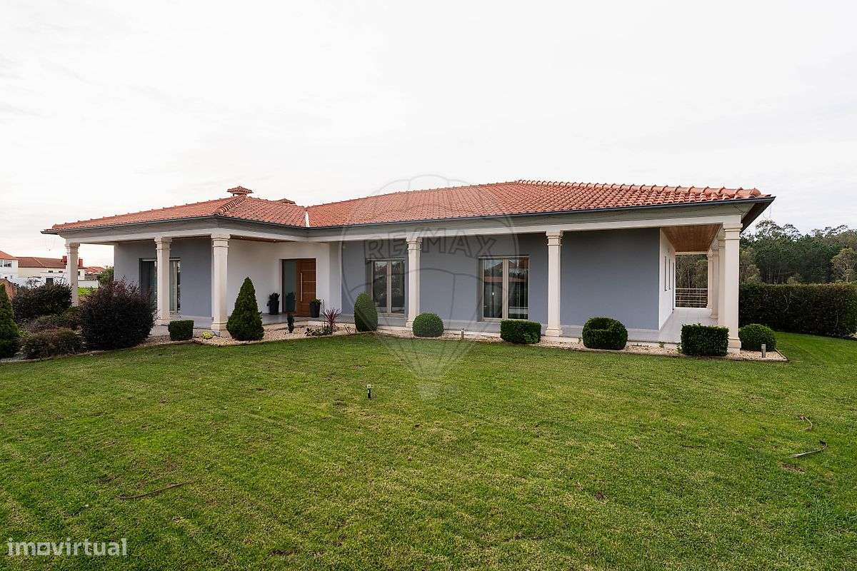 Moradia T4 para venda - Grande imagem: 3/50