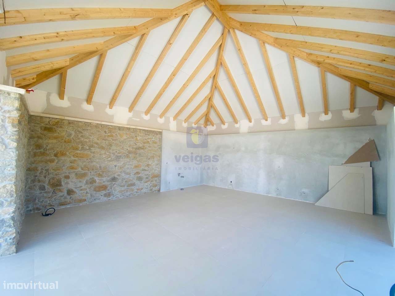 Moradia Recuperada T3 - São Bartolomeu dos Galegos-11