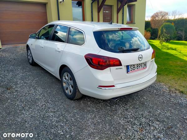 Opel Astra IV 2.0 CDTI Sport - 10