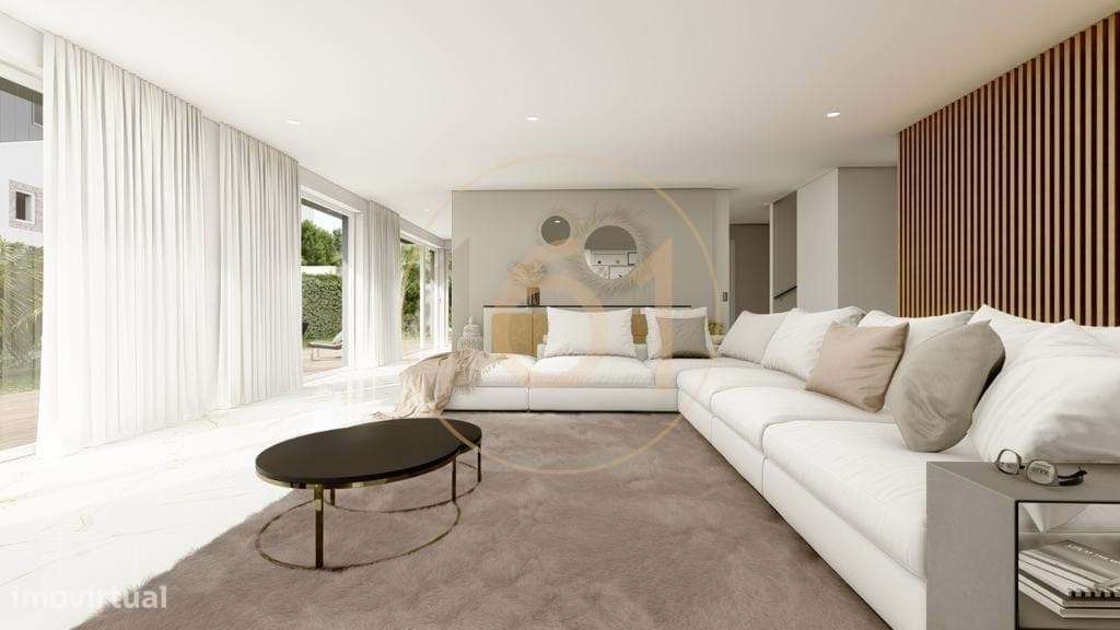 Excelente moradia T3 de 4 frentes em zona nobre de Leça da Palmeira-50