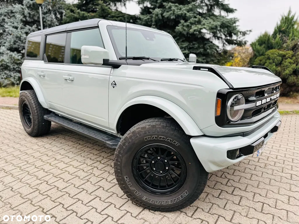 Ford Bronco 2.7 EcoBoost 4WD Outer Banks - 2