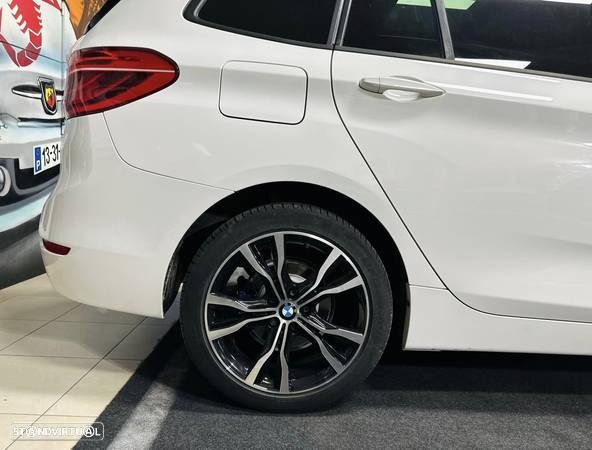 BMW 218 Gran Tourer d Aut. Sport Line - 32