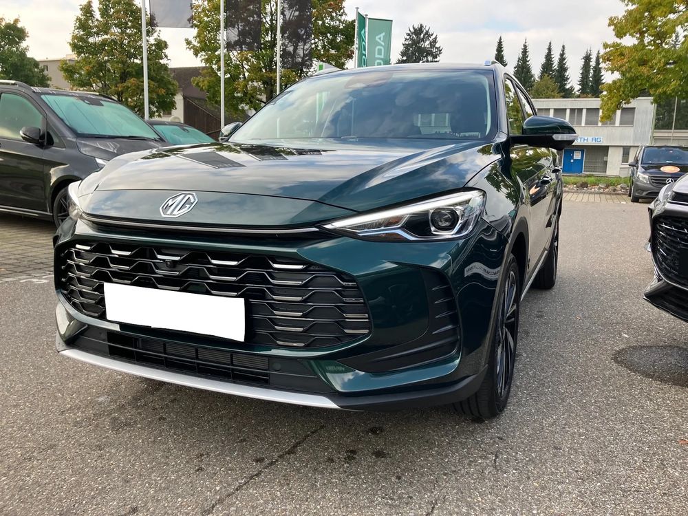 MG ZS 1.5 HEV+ Exclusive 2025
