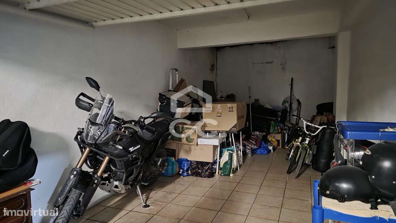 Oportunidade em Setúbal: Garagem Fechada (Box) com 19,50 m2 - Grande imagem: 3/4