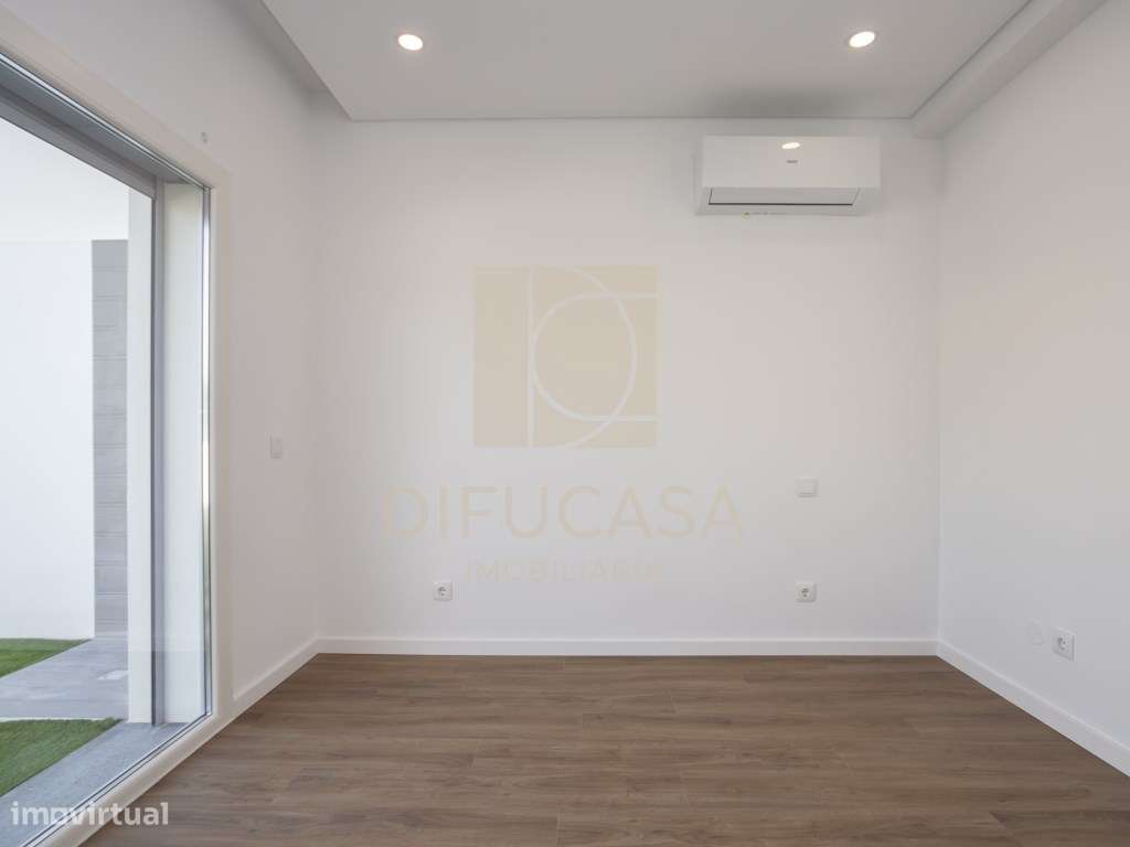 R291 Moradia T3 Duplex com áreas fabulosas-9