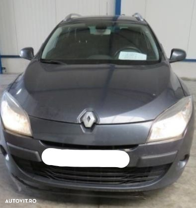 Dezmembrez Renault Megane 3 Kombi Break 1.5 DCI din 2009 volan pe stanga - 1