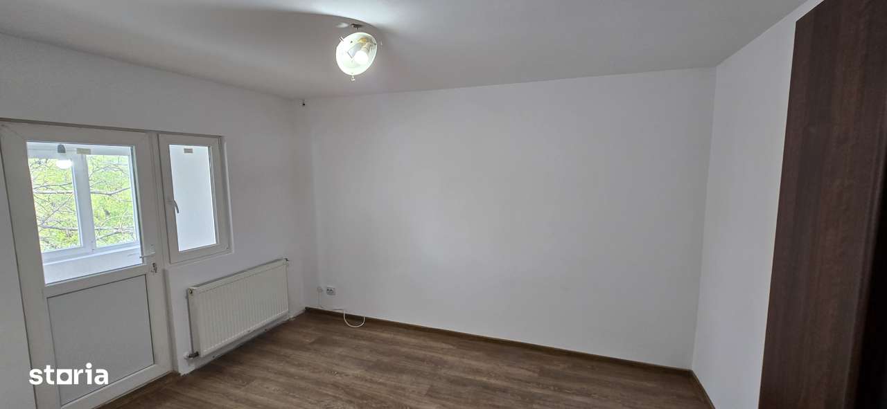 Apartament 2 camere de vanzare la cheie,etajul 2/3, Focsani-2