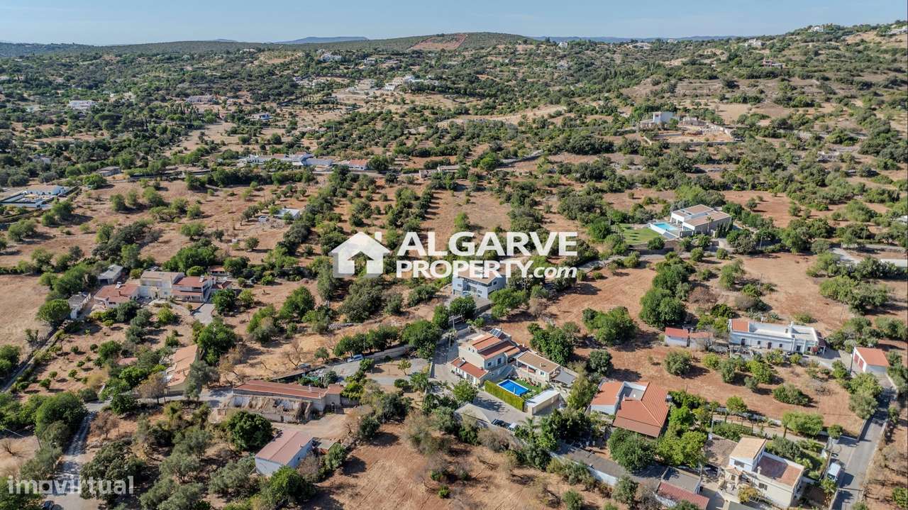 Moradia V3 + 2 numa zona calma perto de Loulé, Algarve-34