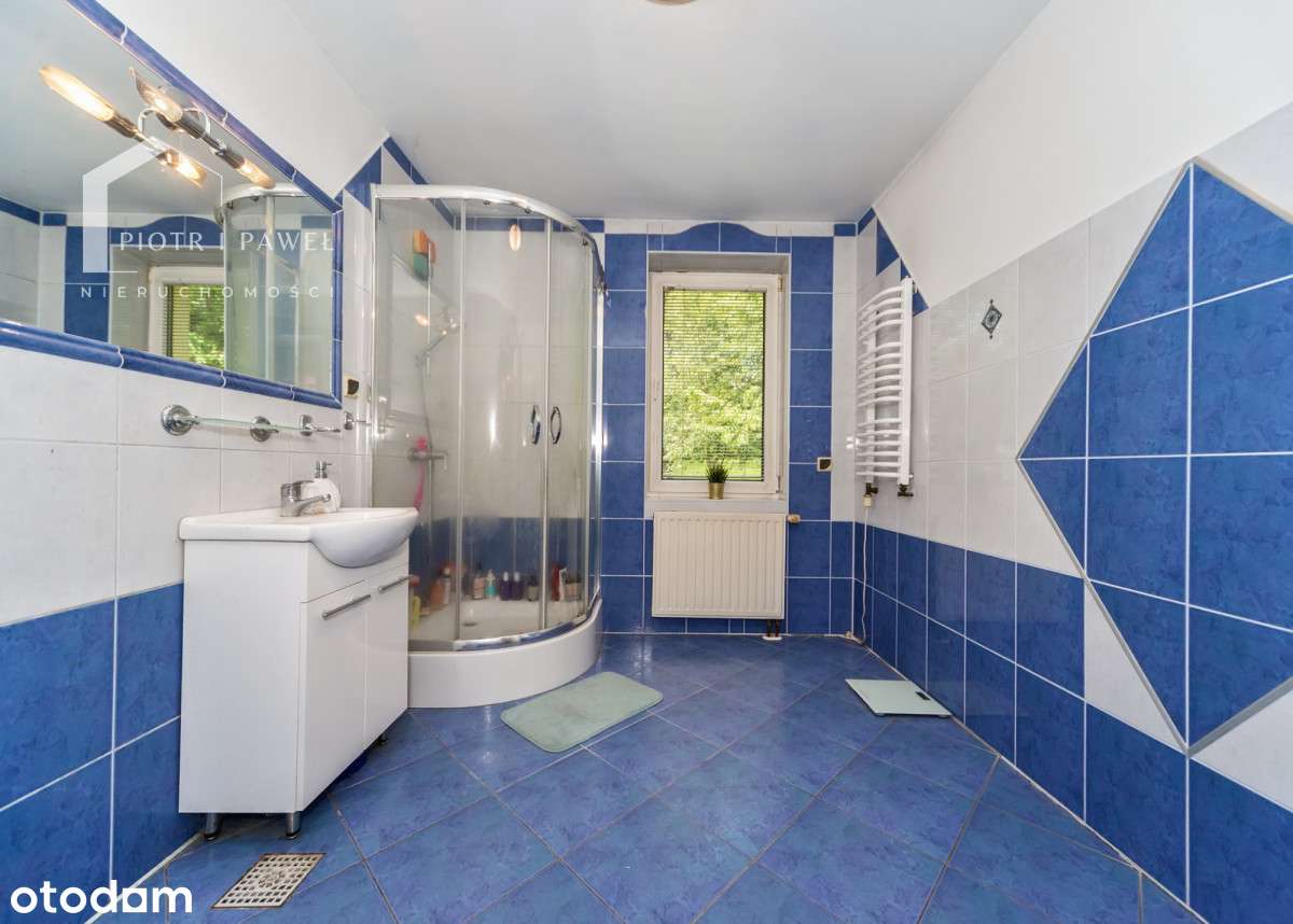 Dom z potencjałem – kominek, taras, garaż!-11