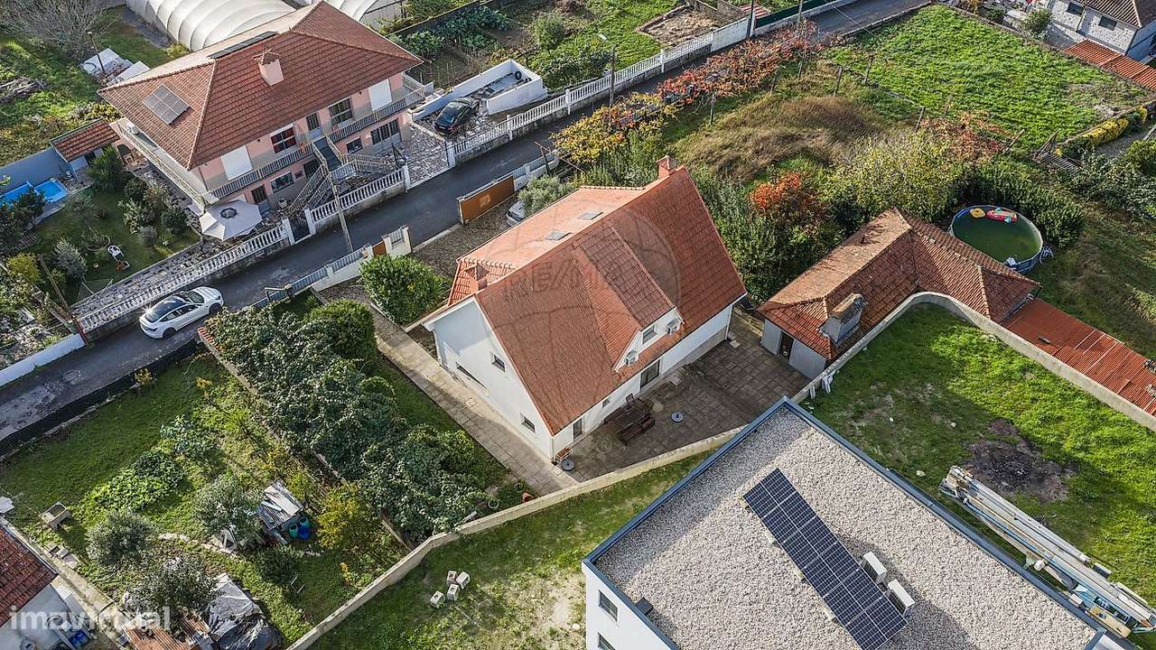 Moradia T4 para venda-46