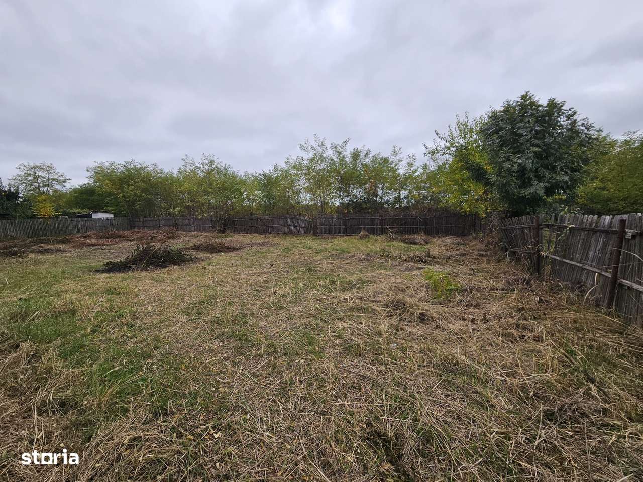 Teren intravilan Bradu, 600 mp - Imagine principală: 5/8