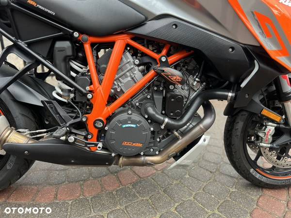 KTM Super Duke - 13