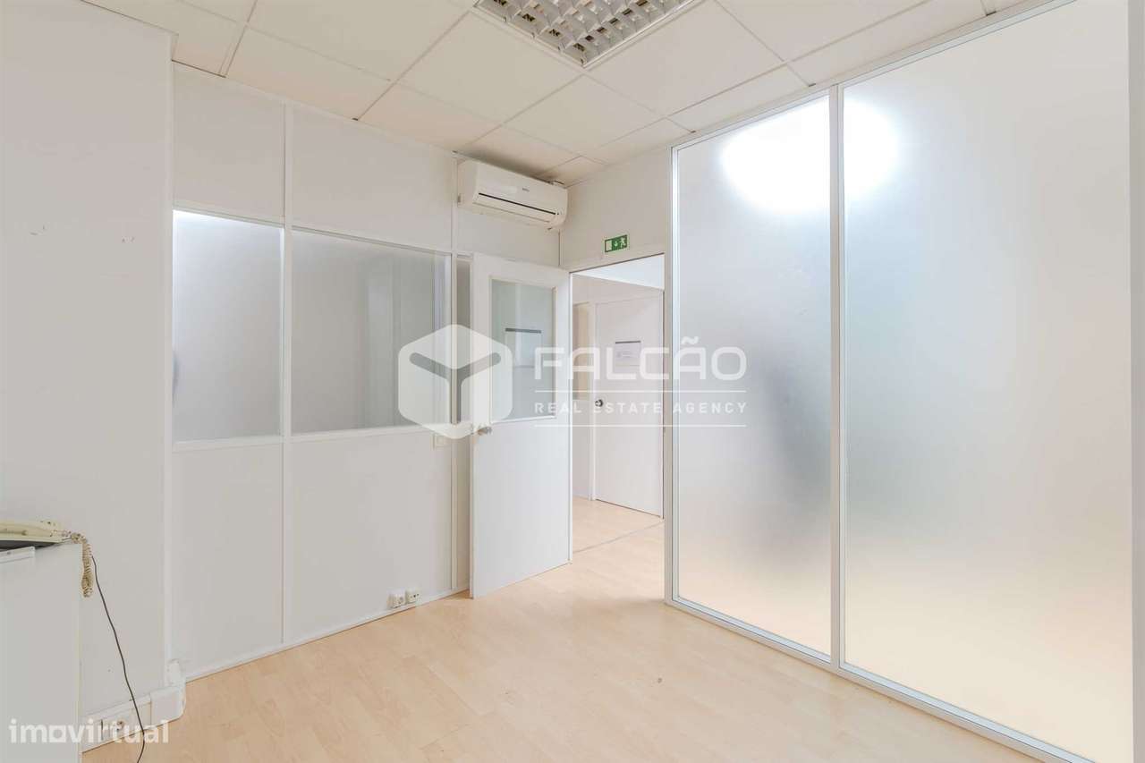 Loja  Venda em Algés, Linda-a-Velha e Cruz Quebrada-Dafundo,Oeiras-26