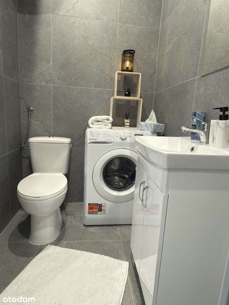 Wyposażona kawalerka w atrakcyjnej lokalizacji!!!-14