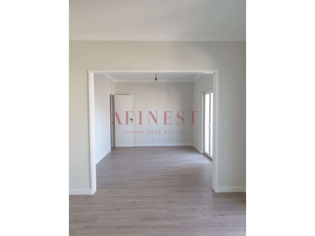 Moradia T4 com Jardim e Garagem no Murtal - Excelente Potencial | S...-18