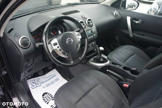 Nissan Qashqai - 9