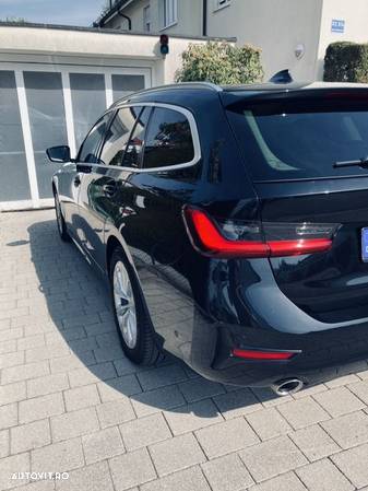 BMW Seria 3 320d xDrive Aut. Advantage - 3