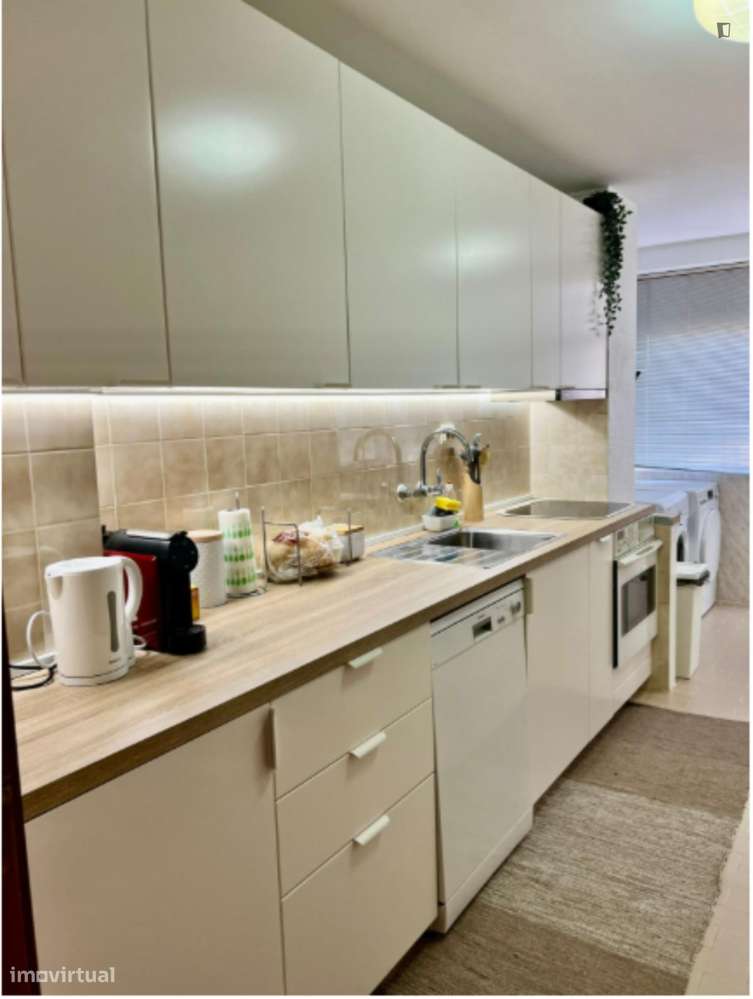 Quarto - localizado em Canidelo Porto - Grande imagem: 4/7