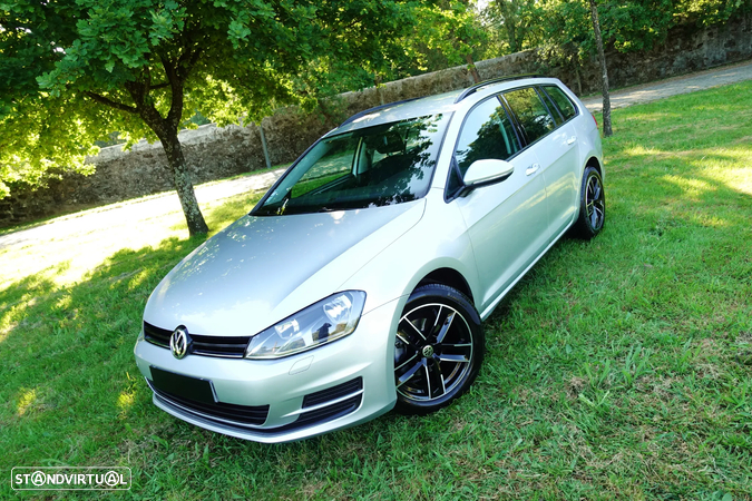 VW Golf Variant 1.6 TDi Highline DSG - 2