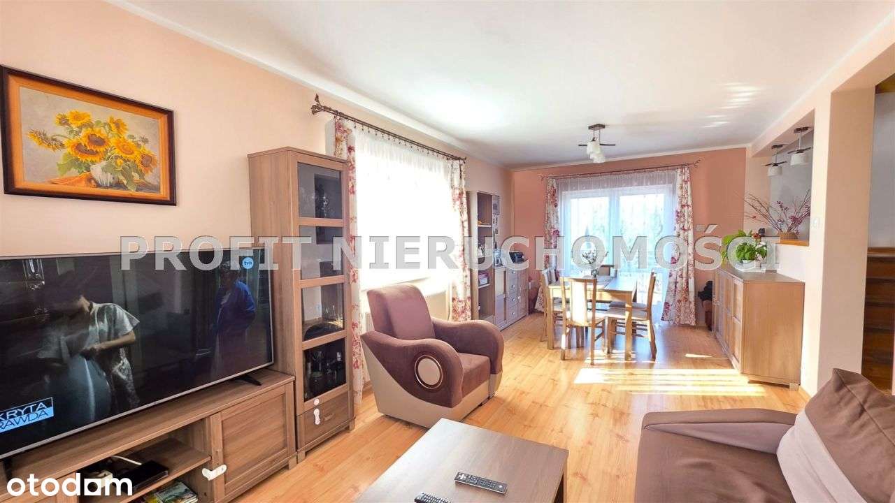 Komfortowy dom w spokojnej okolicy-6