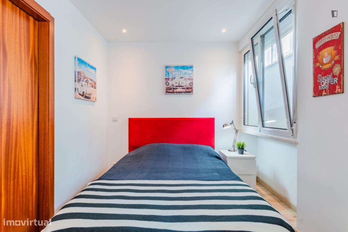 Estúdio - localizado em  Coimbra - Grande imagem: 4/10