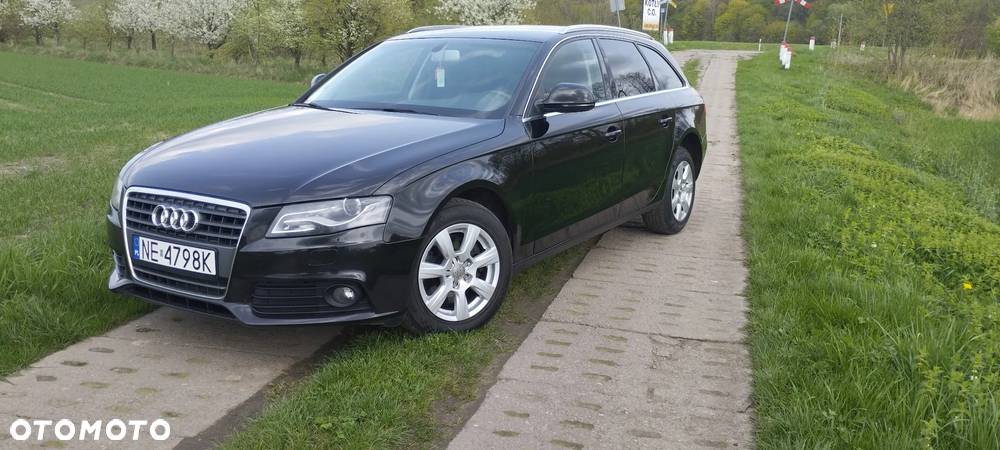 Audi A4 - 1