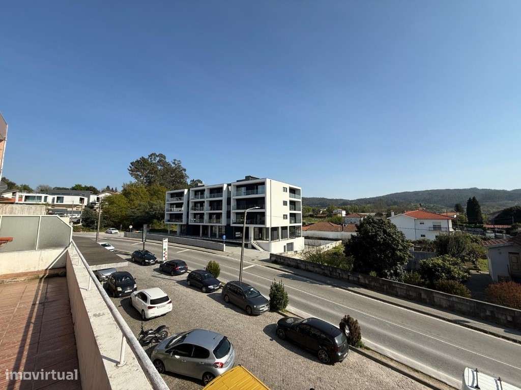 APATAMENTO T3 COM TERRAÇO-10