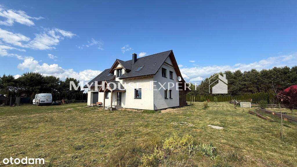 Dom na dużej działce czeka na Ciebie!-1