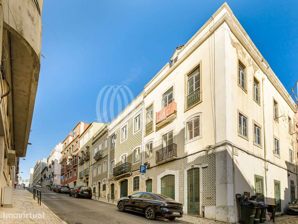 Predio Para Reabilitacao No Principe Real Em Lisboa