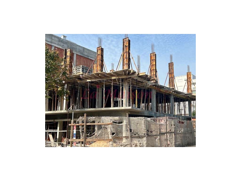 Apartamentos T3 com parqueamento novos em Vialonga-0