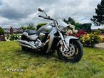 Suzuki Intruder - 2